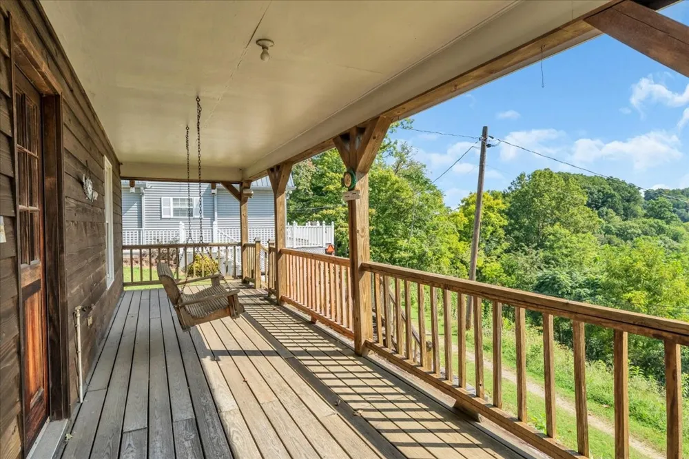 7383 Dale Ridge Rd Lancaster, TN 38569