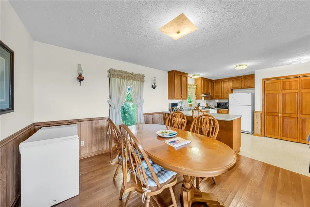 7383 Dale Ridge Rd Lancaster, TN 38569