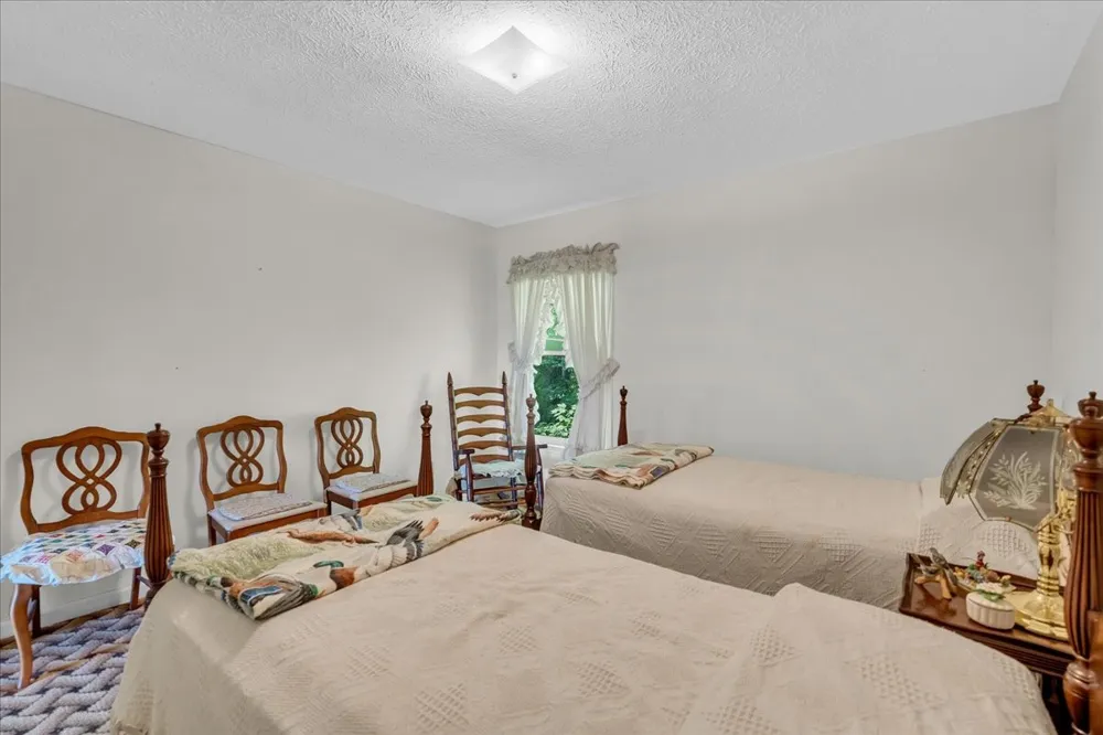 7383 Dale Ridge Rd Lancaster, TN 38569