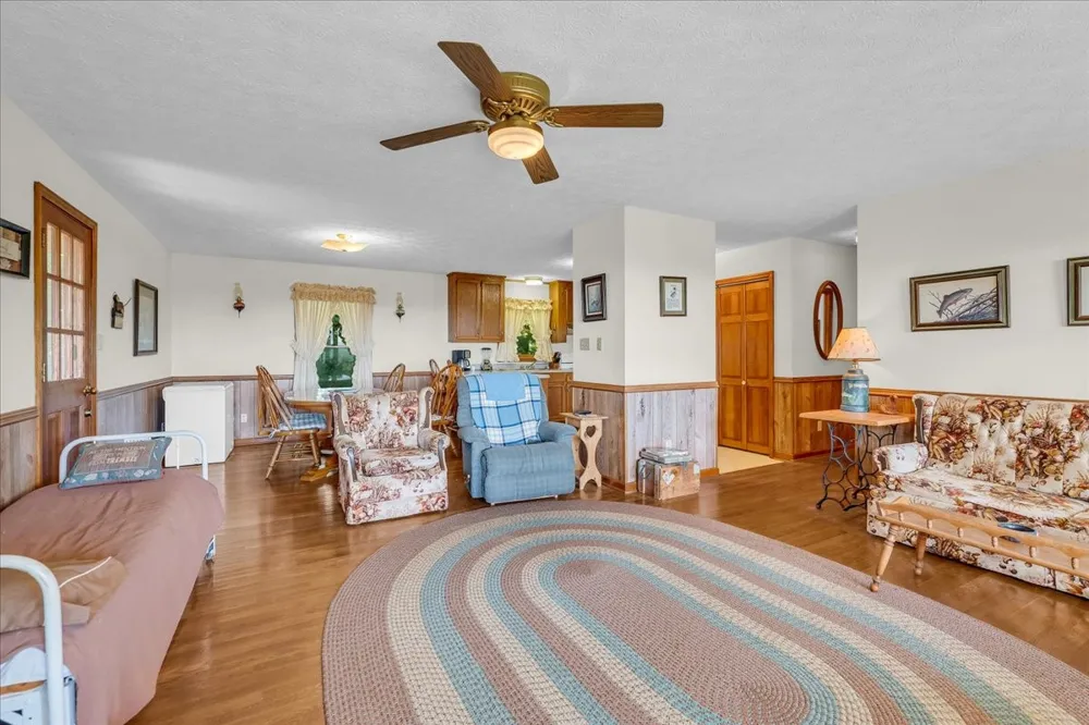 7383 Dale Ridge Rd Lancaster, TN 38569