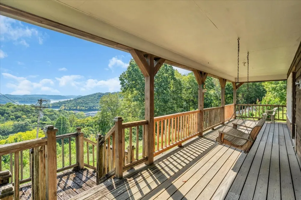 7383 Dale Ridge Rd Lancaster, TN 38569