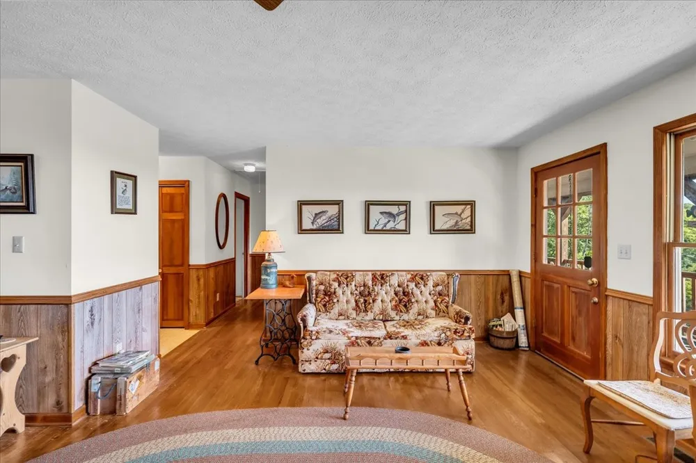 7383 Dale Ridge Rd Lancaster, TN 38569
