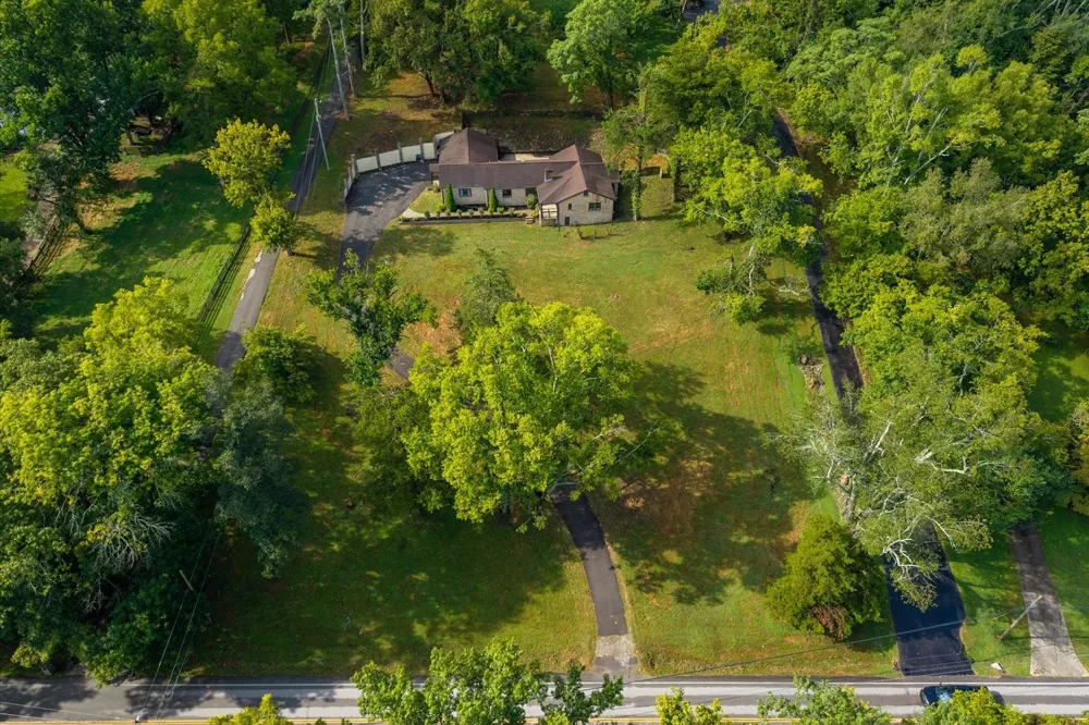 6309 Murray Ln Brentwood, TN 37027