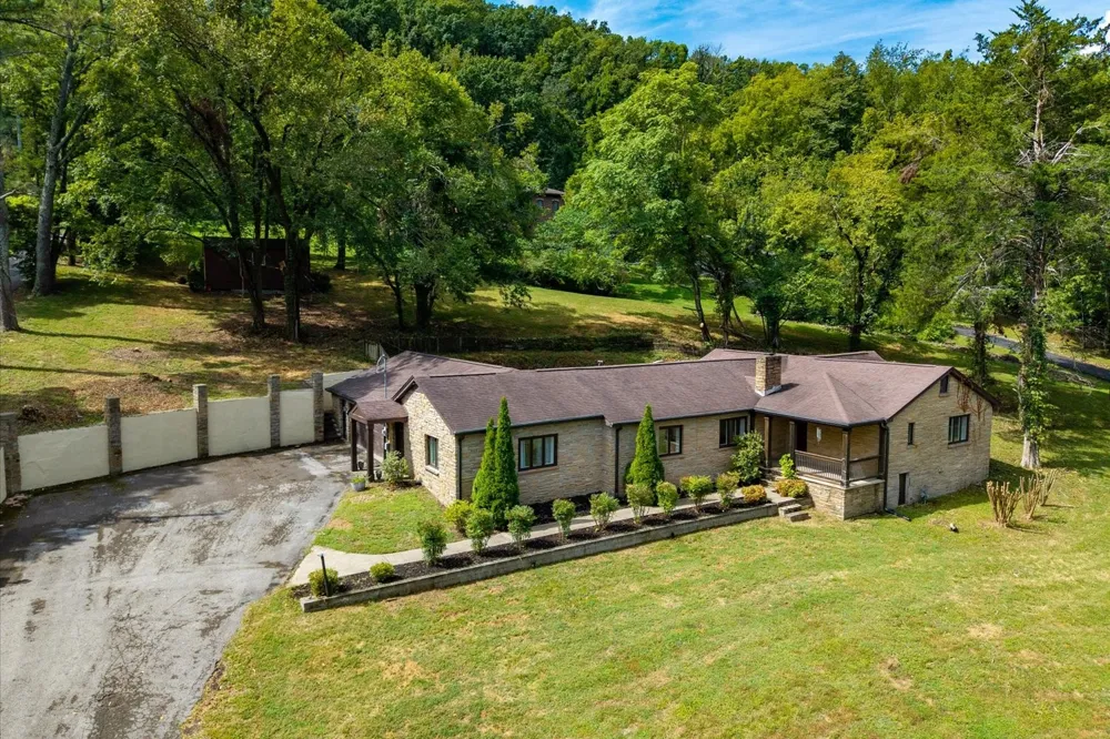 6309 Murray Ln Brentwood, TN 37027