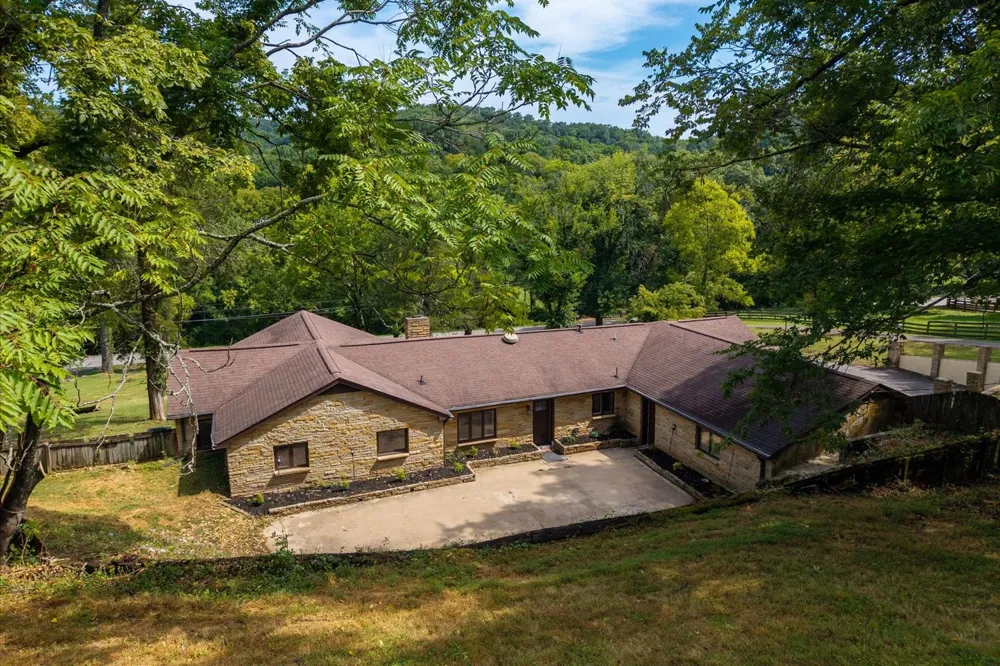 6309 Murray Ln Brentwood, TN 37027
