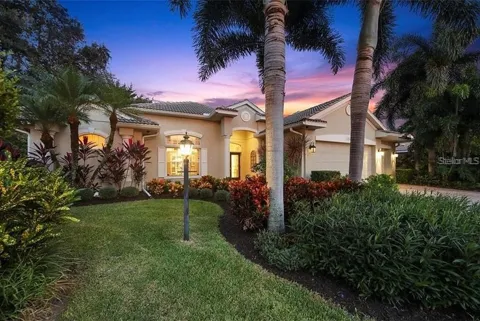4801 EDGEMONT COURT