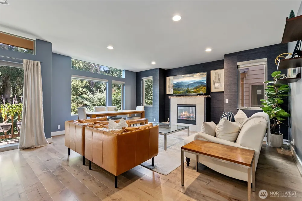 13521 SE 81st Place Newcastle, WA 98059