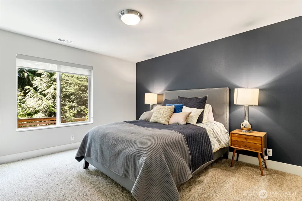 13521 SE 81st Place Newcastle, WA 98059