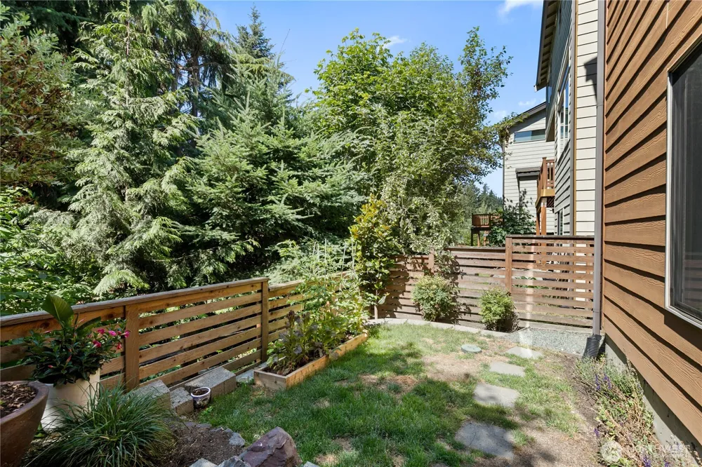 13521 SE 81st Place Newcastle, WA 98059