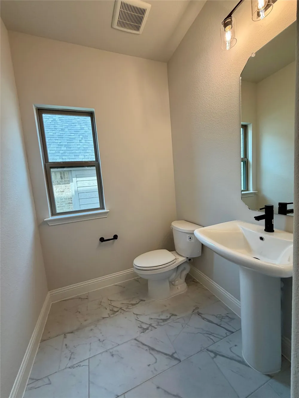 520 Aldred Street Greenville, TX 75401