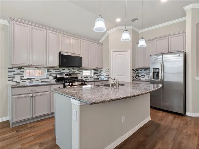 16020 Holly Creek Prosper, TX 75078
