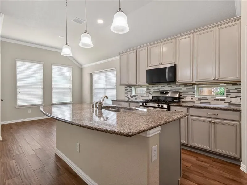 16020 Holly Creek Prosper, TX 75078