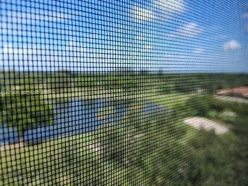 900 St Charles Pl #PH5 Pembroke Pines, FL 33026
