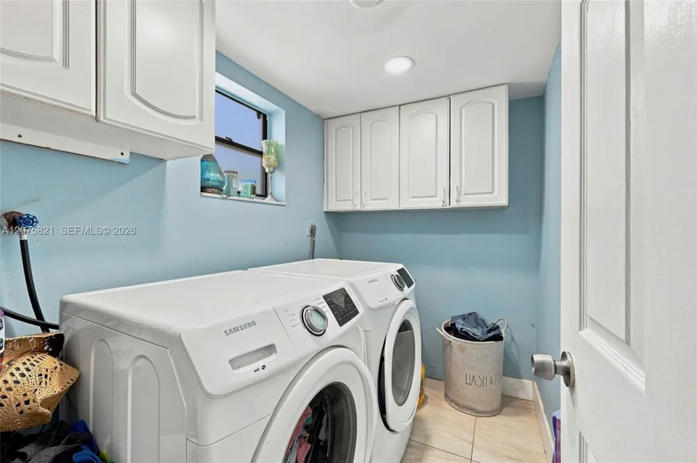 958 Mockingbird Ln #513 Plantation, FL 33324