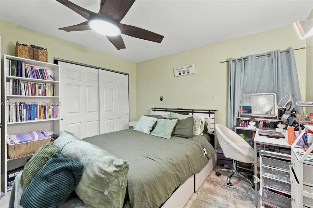958 Mockingbird Ln #513 Plantation, FL 33324