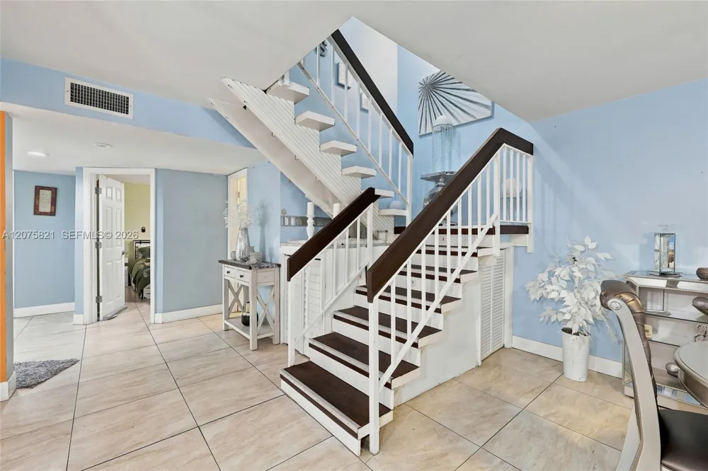 958 Mockingbird Ln #513 Plantation, FL 33324