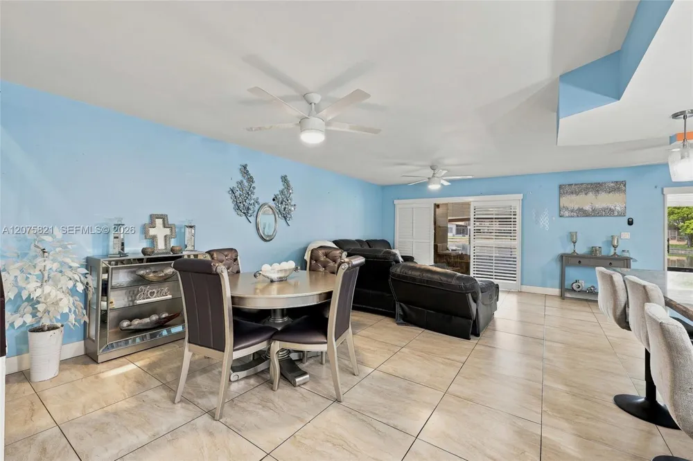 958 Mockingbird Ln #513 Plantation, FL 33324