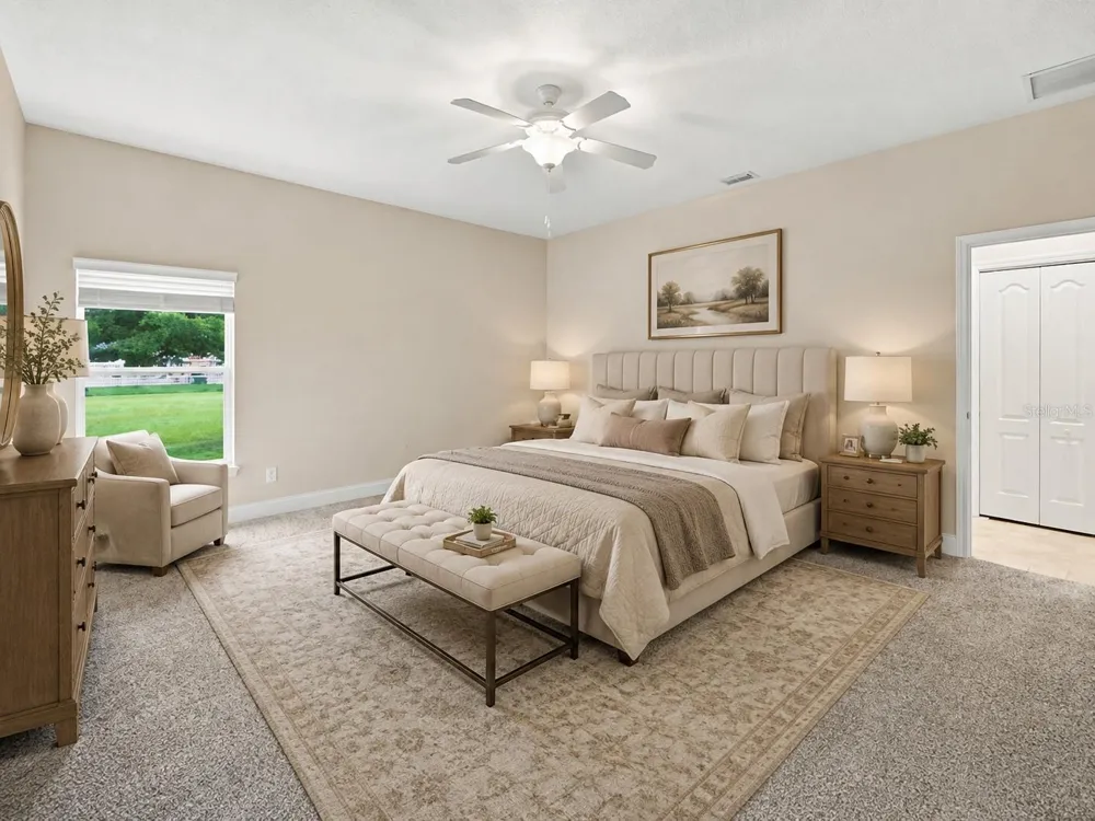 555 DOWLING CIRCLE Lady Lake, FL 32159