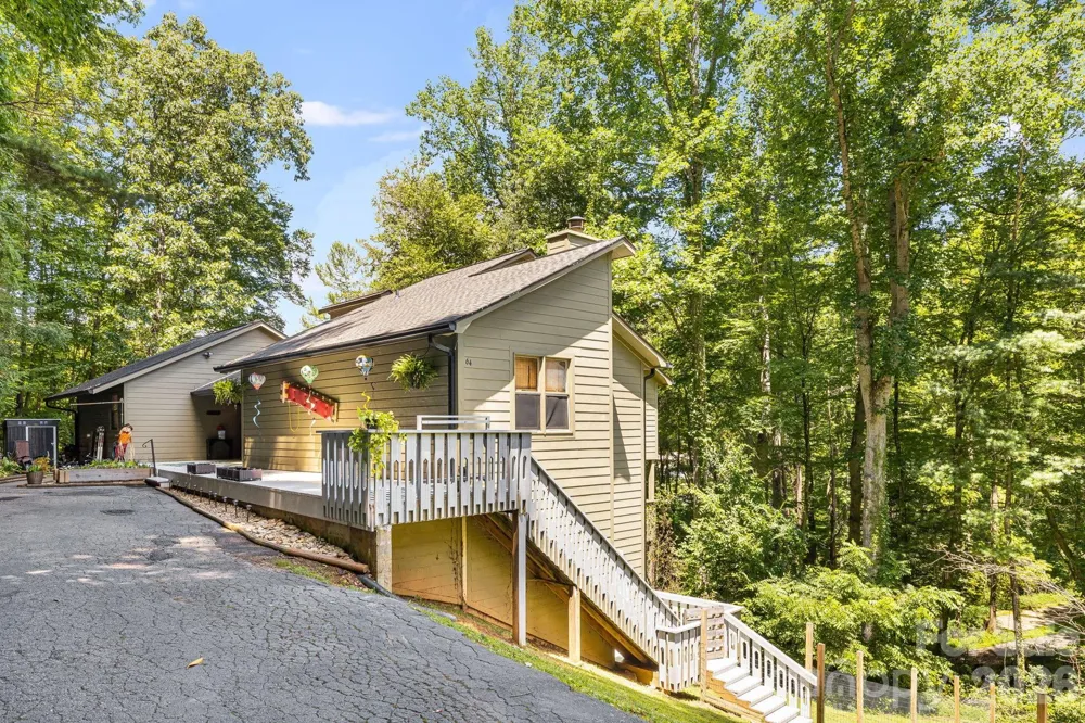 64 Big Spruce Lane Waynesville, NC 28786