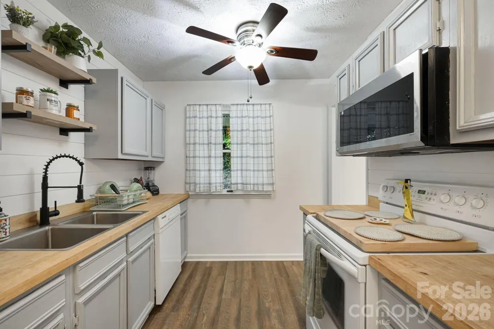 64 Big Spruce Lane Waynesville, NC 28786