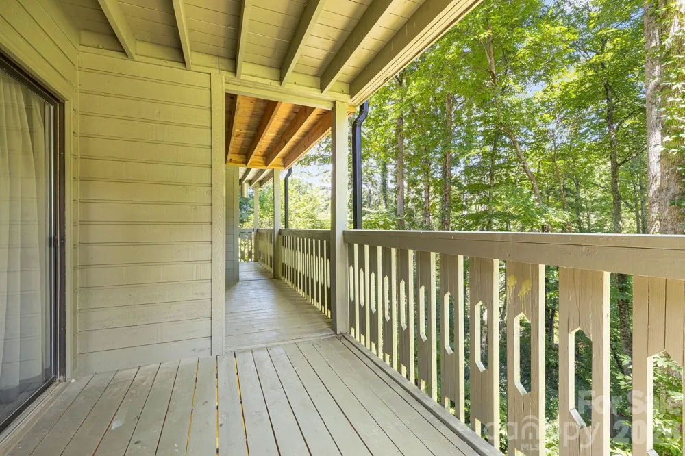 64 Big Spruce Lane Waynesville, NC 28786