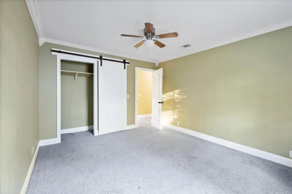 380 Croom Vidor, TX 77662