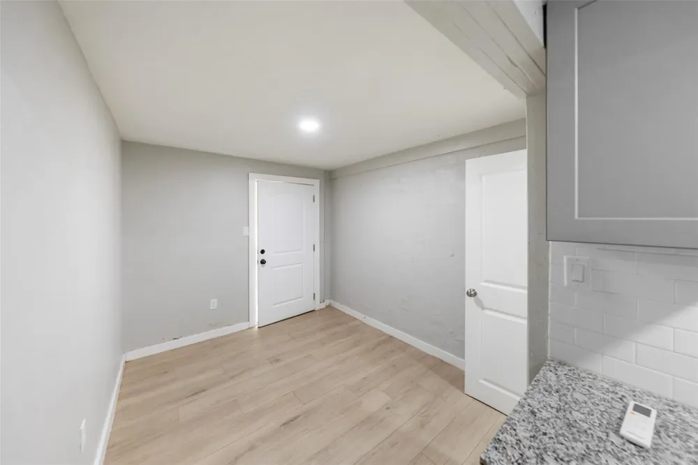 213 Caplin Street Houston, TX 77022