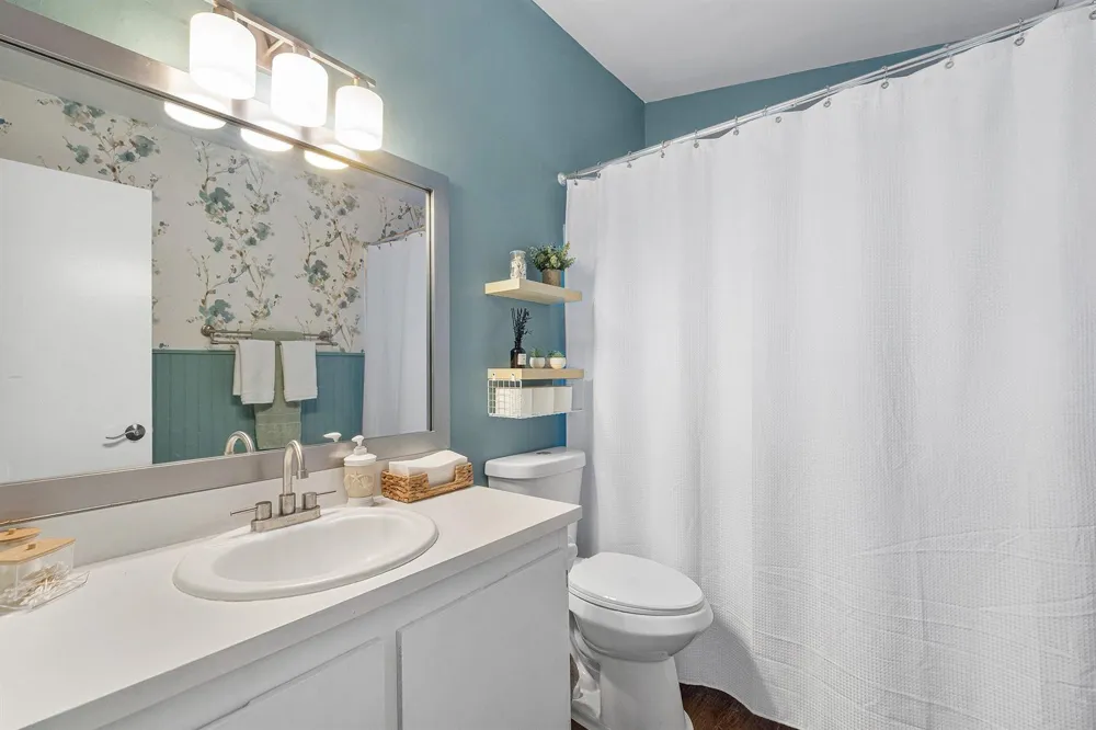 5225 Spice Drive Palm Beach Gardens, FL 33418