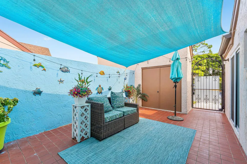 5225 Spice Drive Palm Beach Gardens, FL 33418