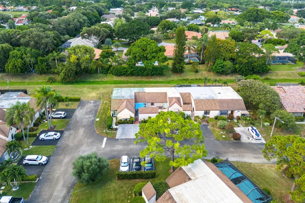 5225 Spice Drive Palm Beach Gardens, FL 33418