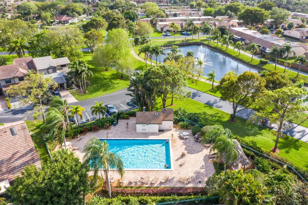 5225 Spice Drive Palm Beach Gardens, FL 33418