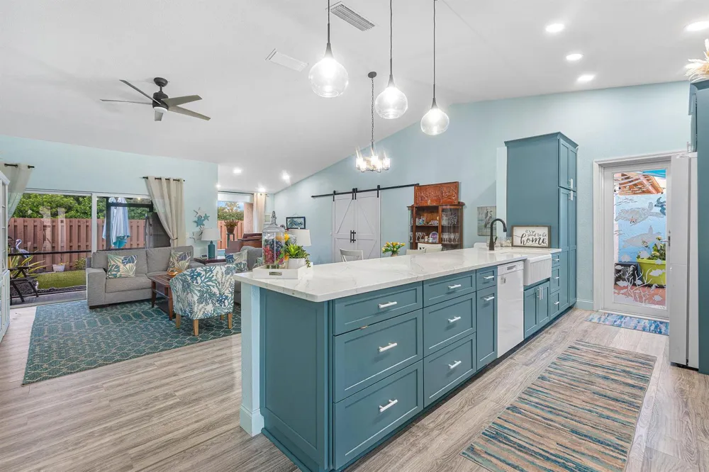 5225 Spice Drive Palm Beach Gardens, FL 33418
