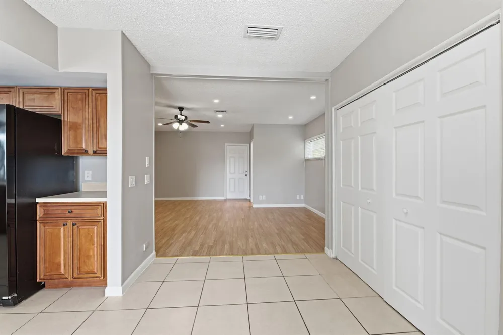 613 SEA TURTLE WAY Plantation, FL 33324