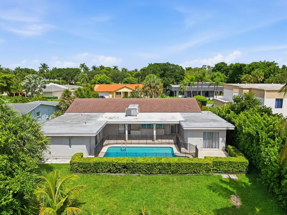 613 SEA TURTLE WAY Plantation, FL 33324