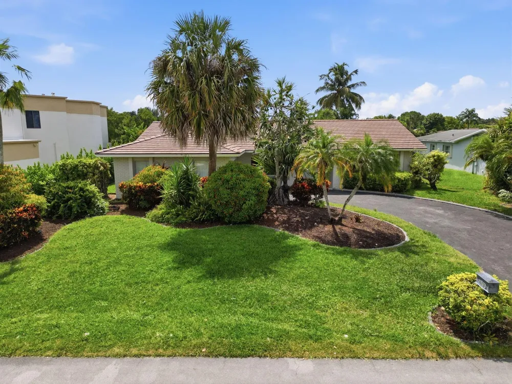 613 SEA TURTLE WAY Plantation, FL 33324