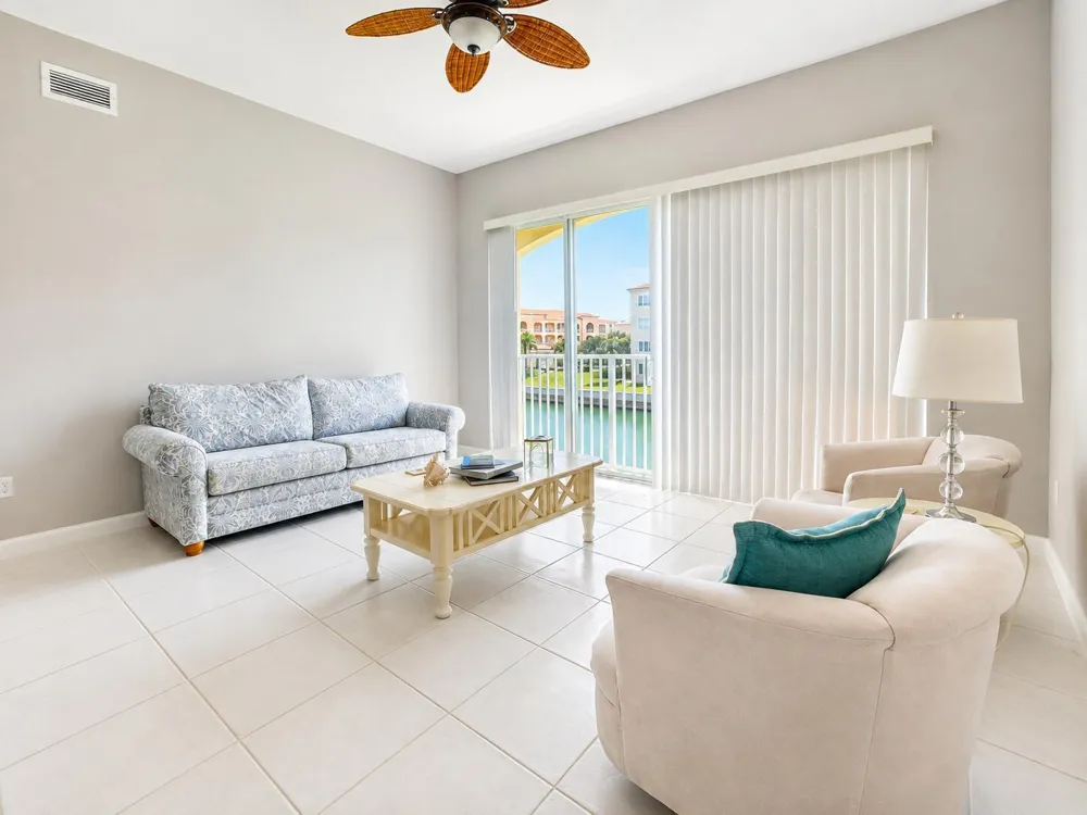 6 HARBOUR ISLE DRIVE E #205 Fort Pierce, FL 34949