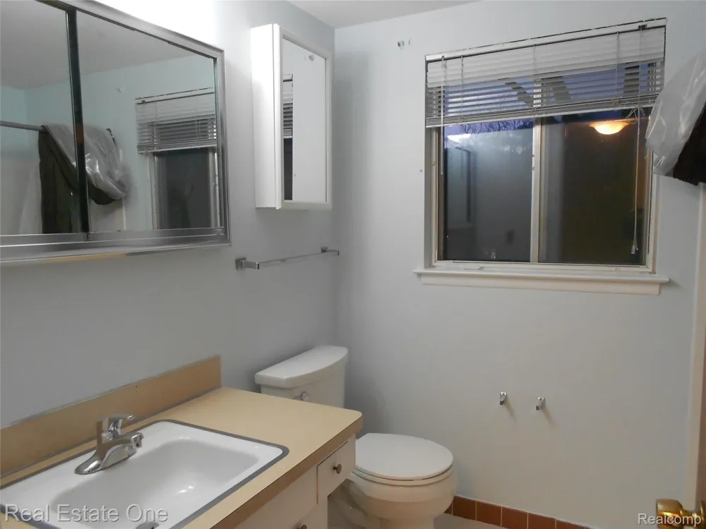 3541 TOTHILL DRIVE Troy City, MI 48084