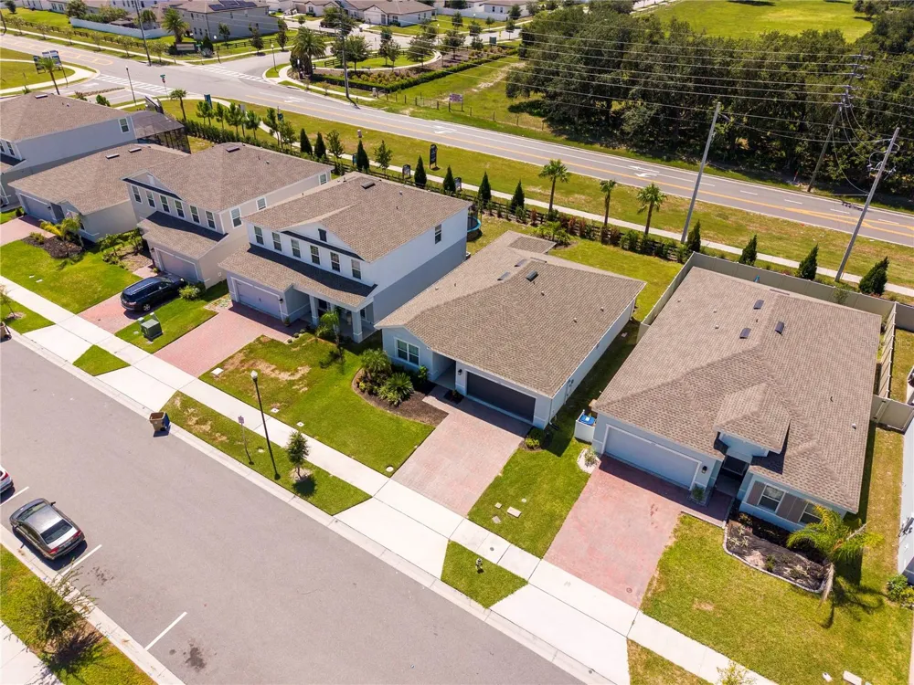 240 CROSSINGS AVENUE St Cloud, FL 34771
