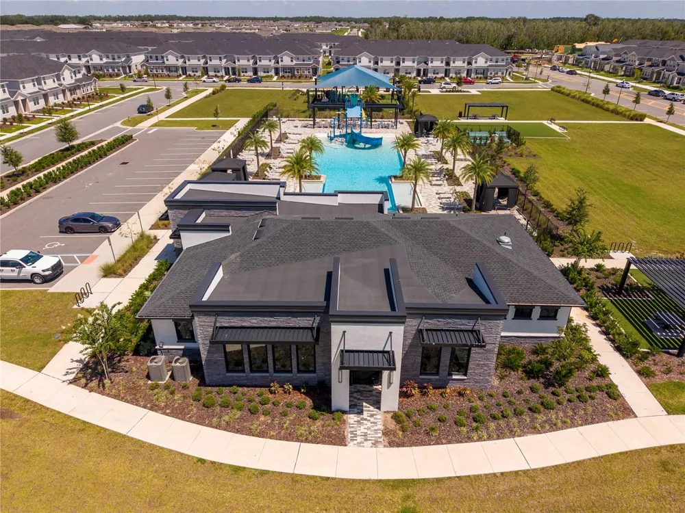 240 CROSSINGS AVENUE St Cloud, FL 34771