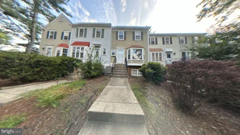 1516 MARLBOROUGH COURT