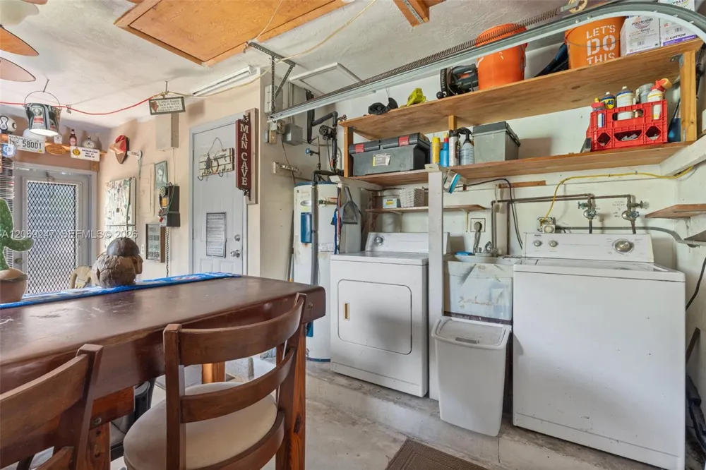 6840 SW 10th Ct North Lauderdale, FL 33068