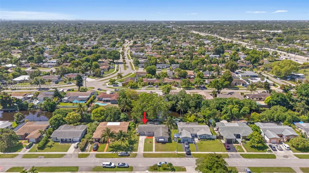 6840 SW 10th Ct North Lauderdale, FL 33068