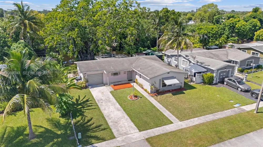 6840 SW 10th Ct North Lauderdale, FL 33068