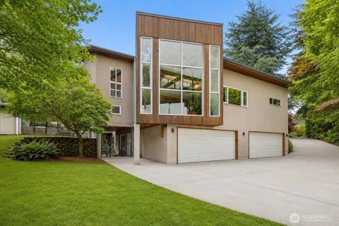 1933 Norma Road NE