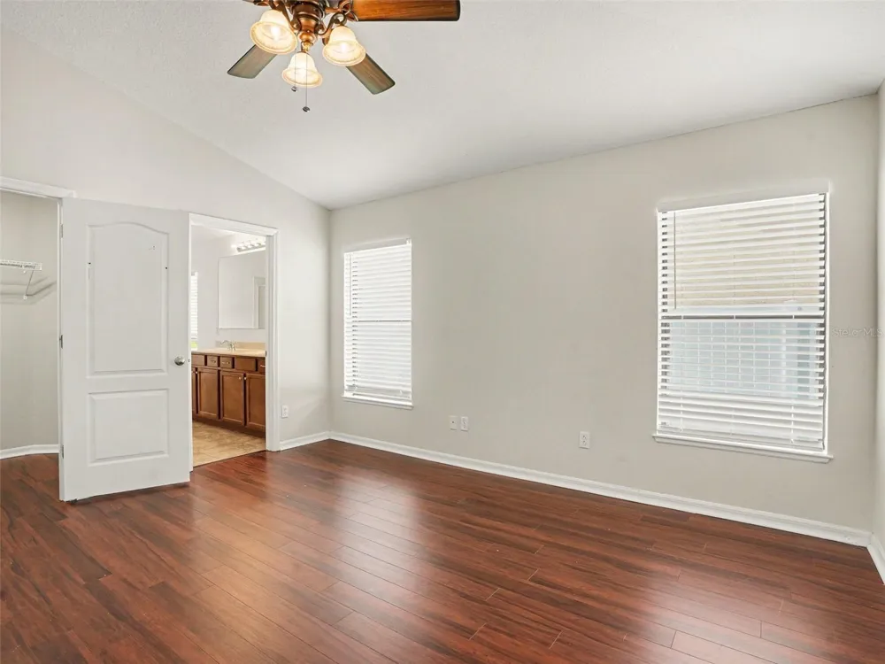 2721 EAGLE CLIFF DRIVE Kissimmee, FL 34746