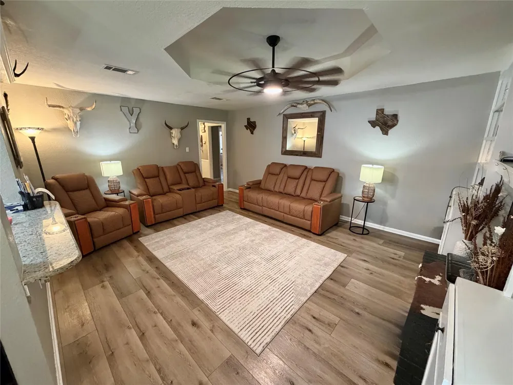 3114 County Road 510h Brazoria, TX 77422