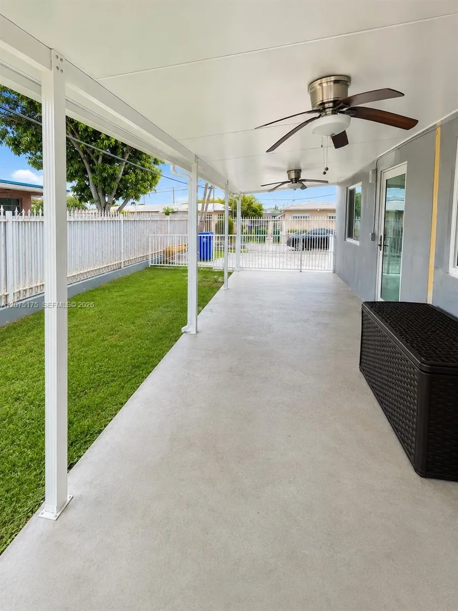 100 SW 51st Ct Miami, FL 33134