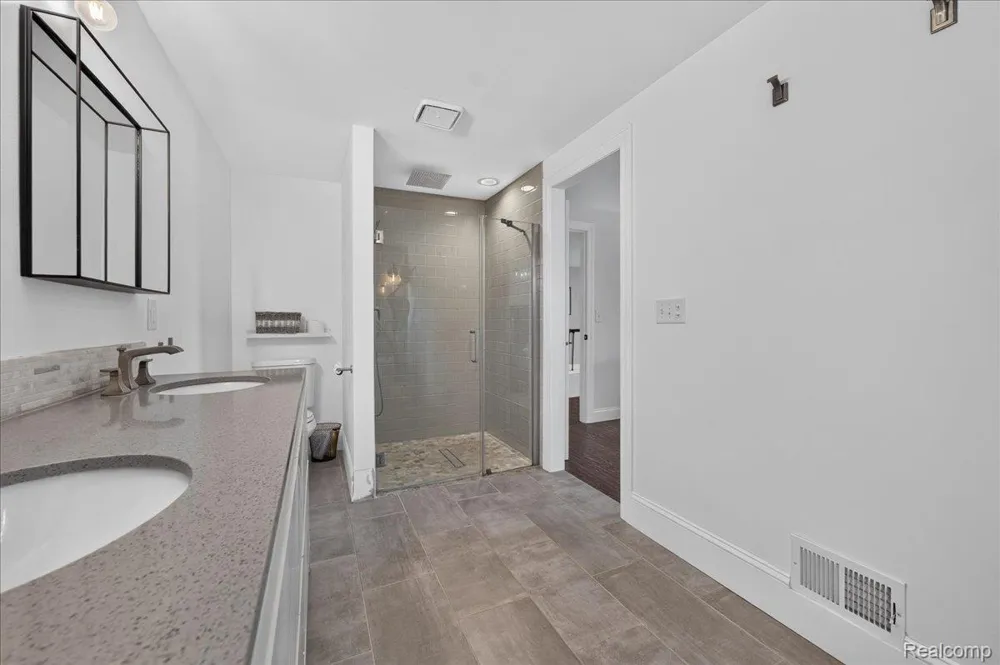 7330 W Gates Street Bruce Township, MI 48065