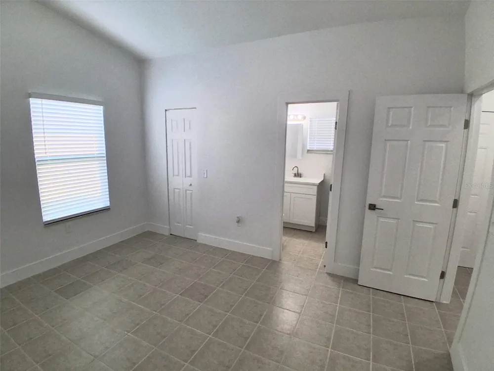 1047 FLORIDA HOLLY DRIVE Orlando, FL 32811