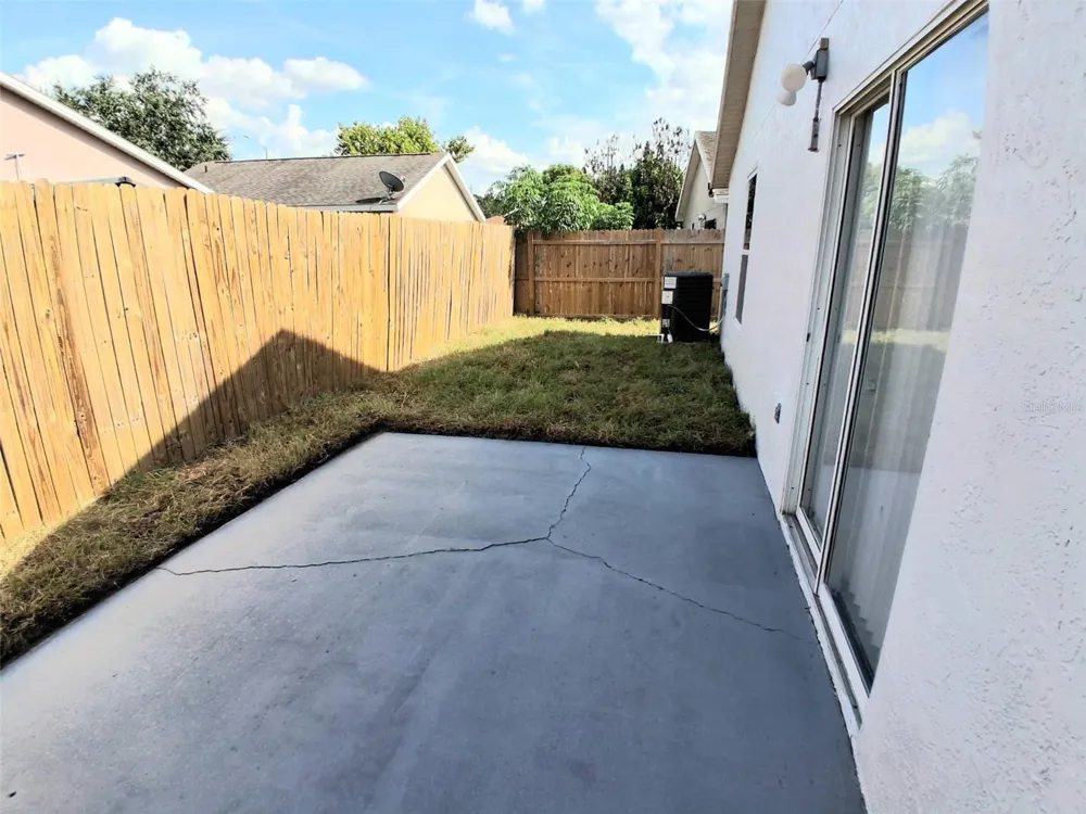 1047 FLORIDA HOLLY DRIVE Orlando, FL 32811